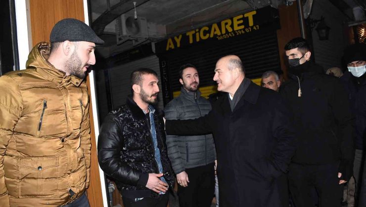 İçişleri Bakanı Soylu, Nusaybin’de esnafı ziyaret etti
