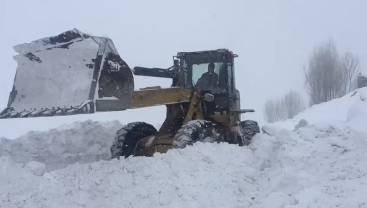 Iğdır’da kapanan 44 köy yolunu açmak için çalışmalar sürüyor