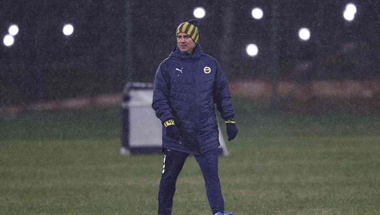 İsmail Kartal: “Burada her şeyi tam tersine çevirebilecek bir oyuncu grubumuz var”