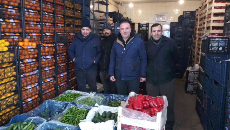 İstanbul’da etkili olan kar hal esnafını olumsuz etkiledi