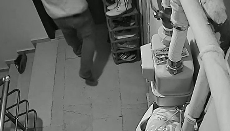 Kapısını çaldığı daireye zorla girdi, ev sahibi çığlık çığlığa bağırdı