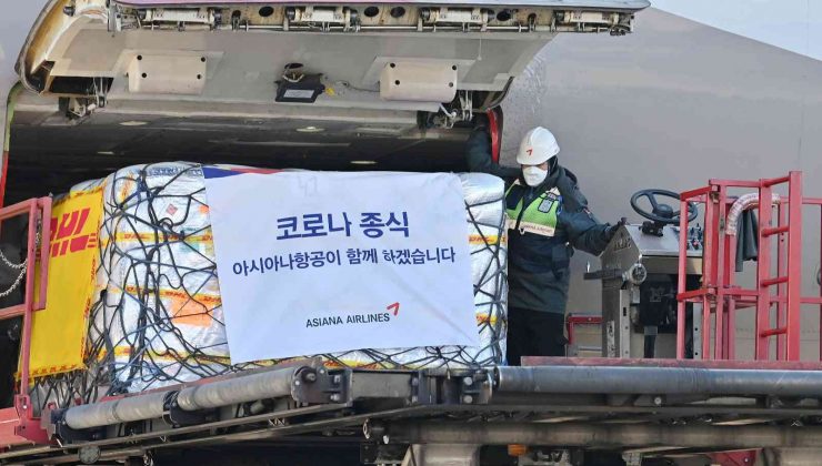 Pfizer’in Covid-19 hapları Güney Kore’ye teslim edildi