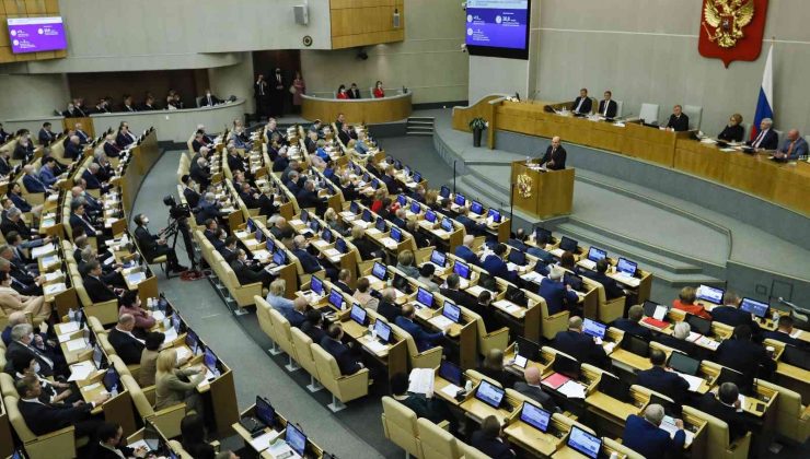 Rusya Komünist Partisi’nden Donetsk ve Luhansk’ın bağımsızlığının tanınması teklifi