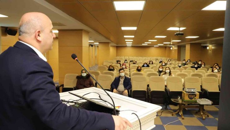 Sağlık personellerine işitme tarama eğitimi