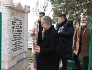 ‘Şark Bülbülü’ Celal Güzelses kabri başında anıldı
