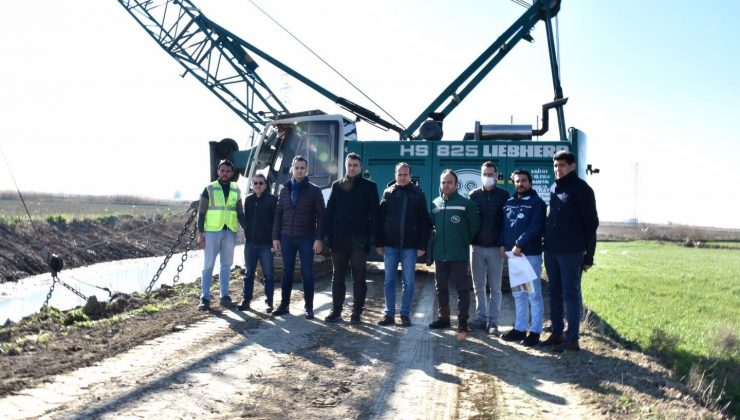 Söke’de, dere yatak temizleme çalışmaları sürüyor