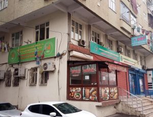 Teröristlere saygı duruşunda bulunan DBP Diyarbakır İl Başkanı Seval Gülmez gözaltına alındı