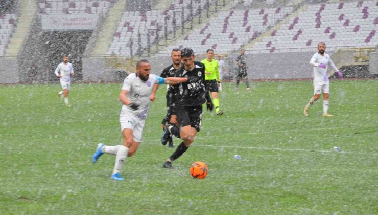 TFF 3. Lig: 52 Orduspor FK: 3 – Kuşadasıspor: 1