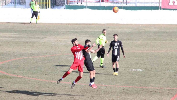 TFF 3. Lig: Karaman Belediyespor: 2 – Kahta 02 Spor: 2