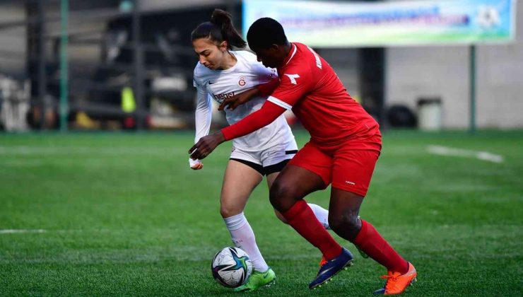 Turkcell Kadın Futbol Süper Ligi: Galatasaray: 1 – Konak Belediyespor: 1