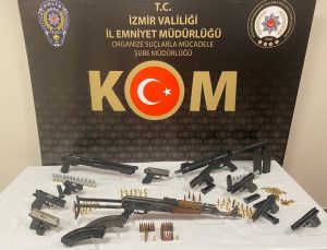 İzmir’de suç örgütüne yönelik eş zamanlı operasyon: 7 gözaltı