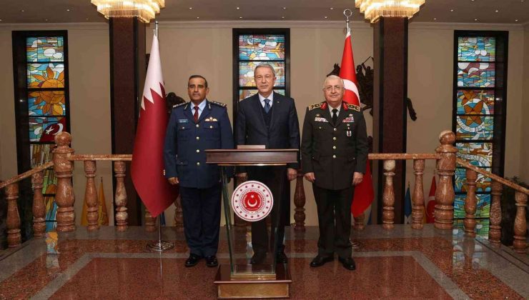 Milli Savunma Bakanı Akar, Katar Genelkurmay Başkanı Al-Nabet ile görüştü